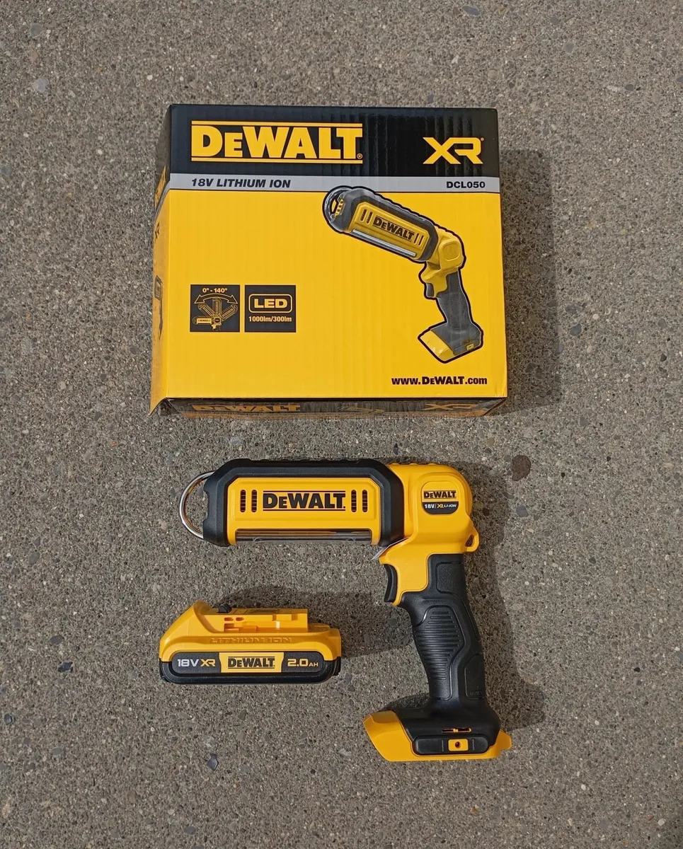 DeWalt LED Torch and Battery (New) - Image 1