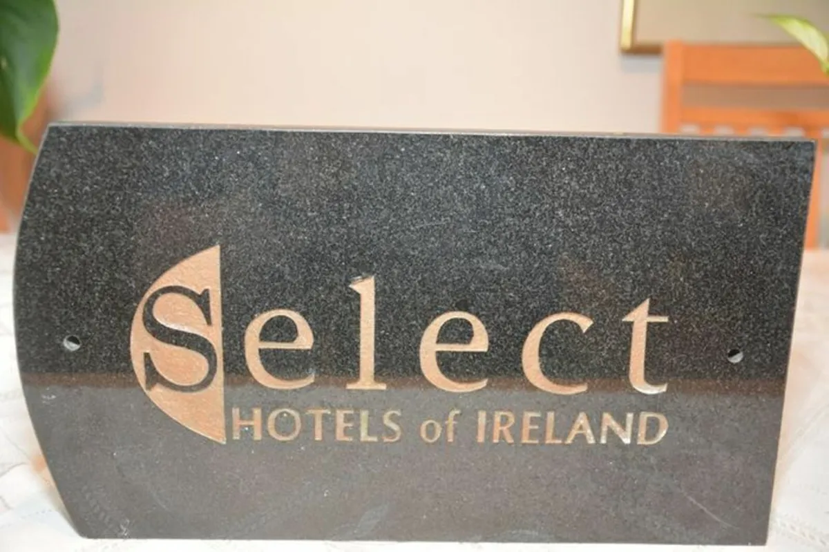 Vintage marble sign - Select Hotels of Ireland - Image 1