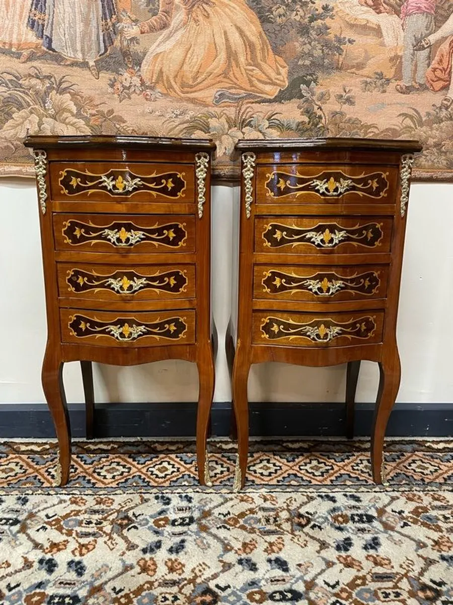 Fabulous Pair of Marquetry Inlay Bedside Lockers / Nightstands - Image 1