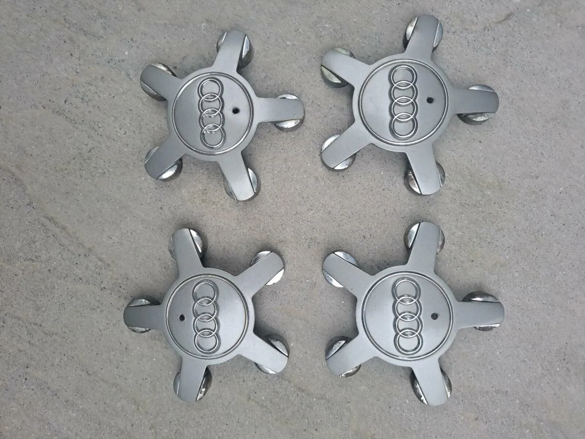 Audi Caps