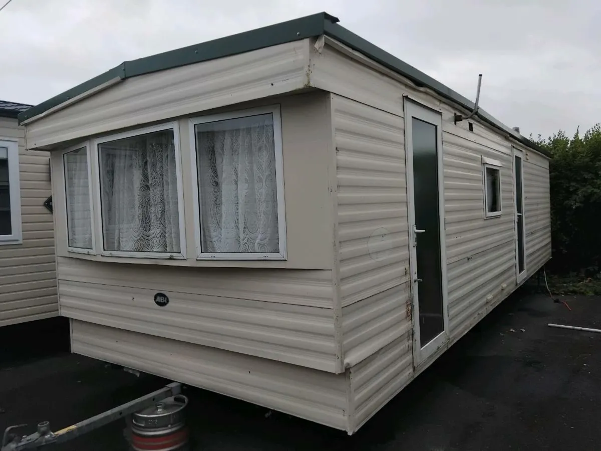 Mobile home - Image 1
