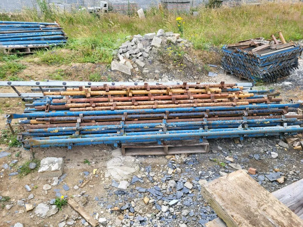 Scaffold - Scaffolding - Self Build - House - Image 3