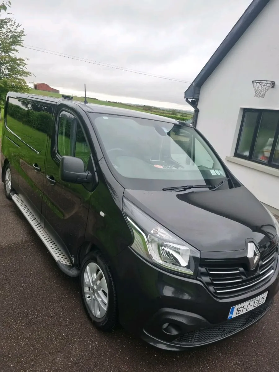 Renault trafic crew cab NO VAT - Image 2