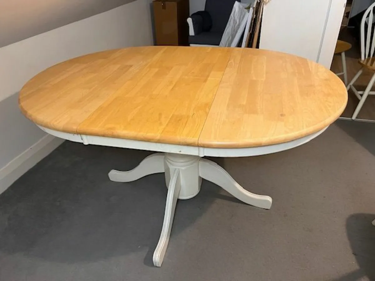 Extendable Table & Chairs FREE if collect Sat 5th - Image 2