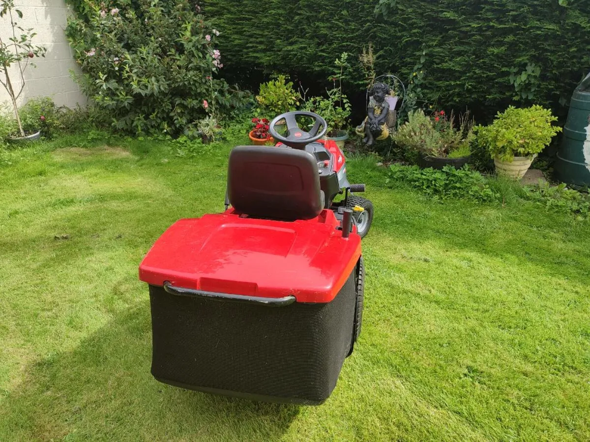 Ride on mower - Image 4