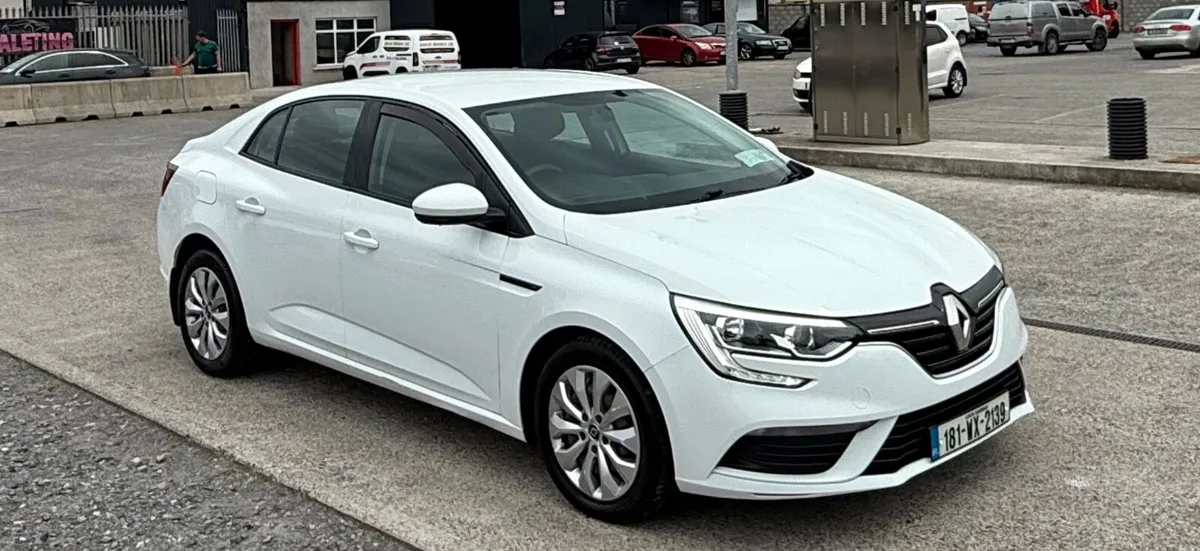 18 Renault Megane 1.5d Nct&Tax - Image 1