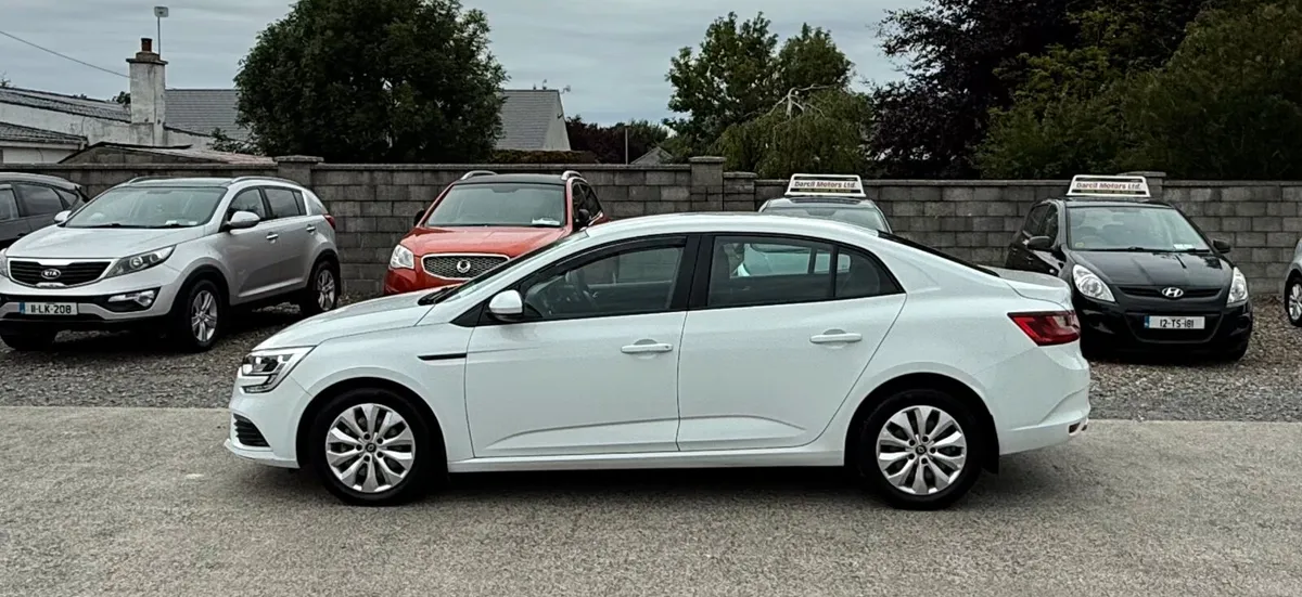18 Renault Megane 1.5d Nct&Tax - Image 3