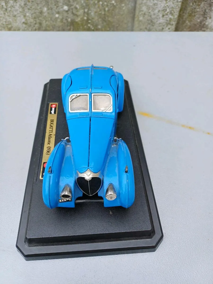 Vintage Bugatti Model Car - Image 2