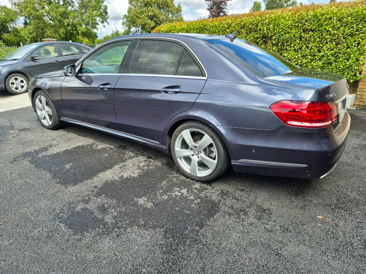 2013 Mercedes-Benz E220 Low miles, New NCT - Image 4