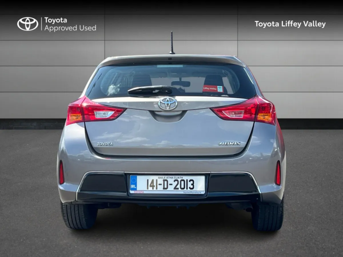 Toyota Auris AURIS 1.33 5DR AURA - Image 4