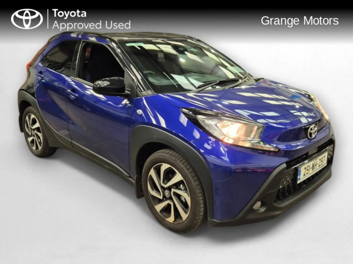 Toyota Aygo X 1.0LTR 5DR X DESIGN**DEMO MODEL** - Image 1