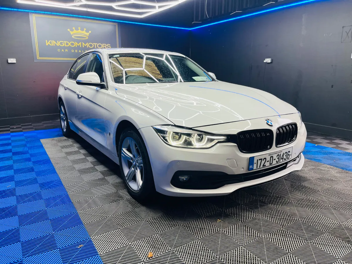 BMW 330 petrol-hybrid,Automatic,Nct 06/27 - Image 3