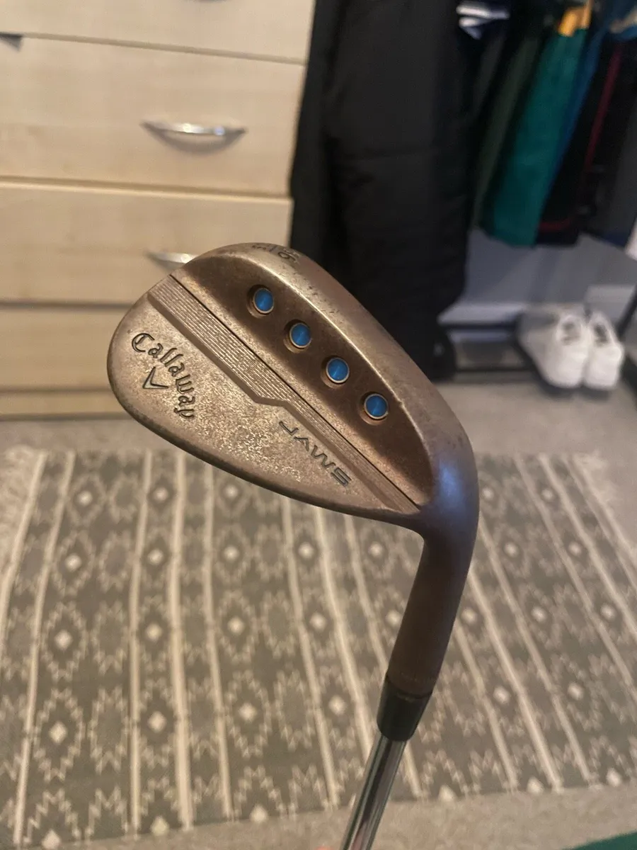 Callaway Jaws Raw 56° Wedge - Image 1