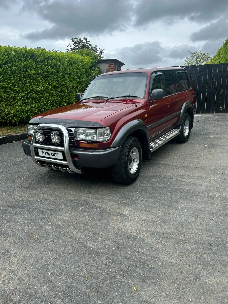 Toyota Land Cruiser - Image 2