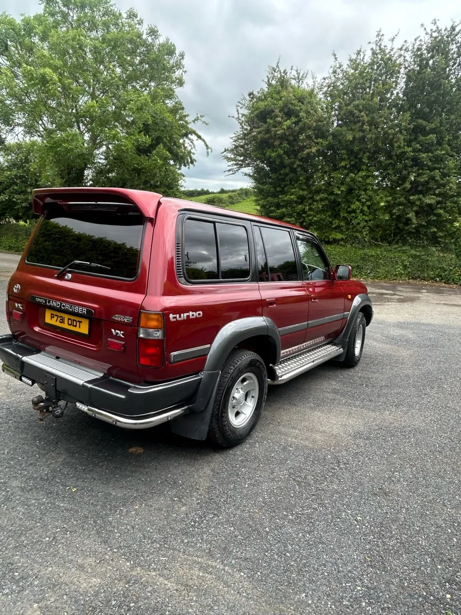 Toyota Land Cruiser - Image 4