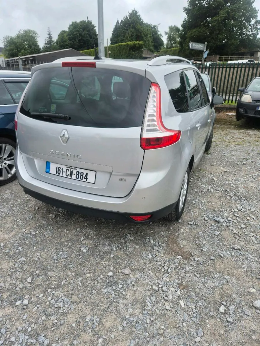 2016 renault 7 seater - Image 2