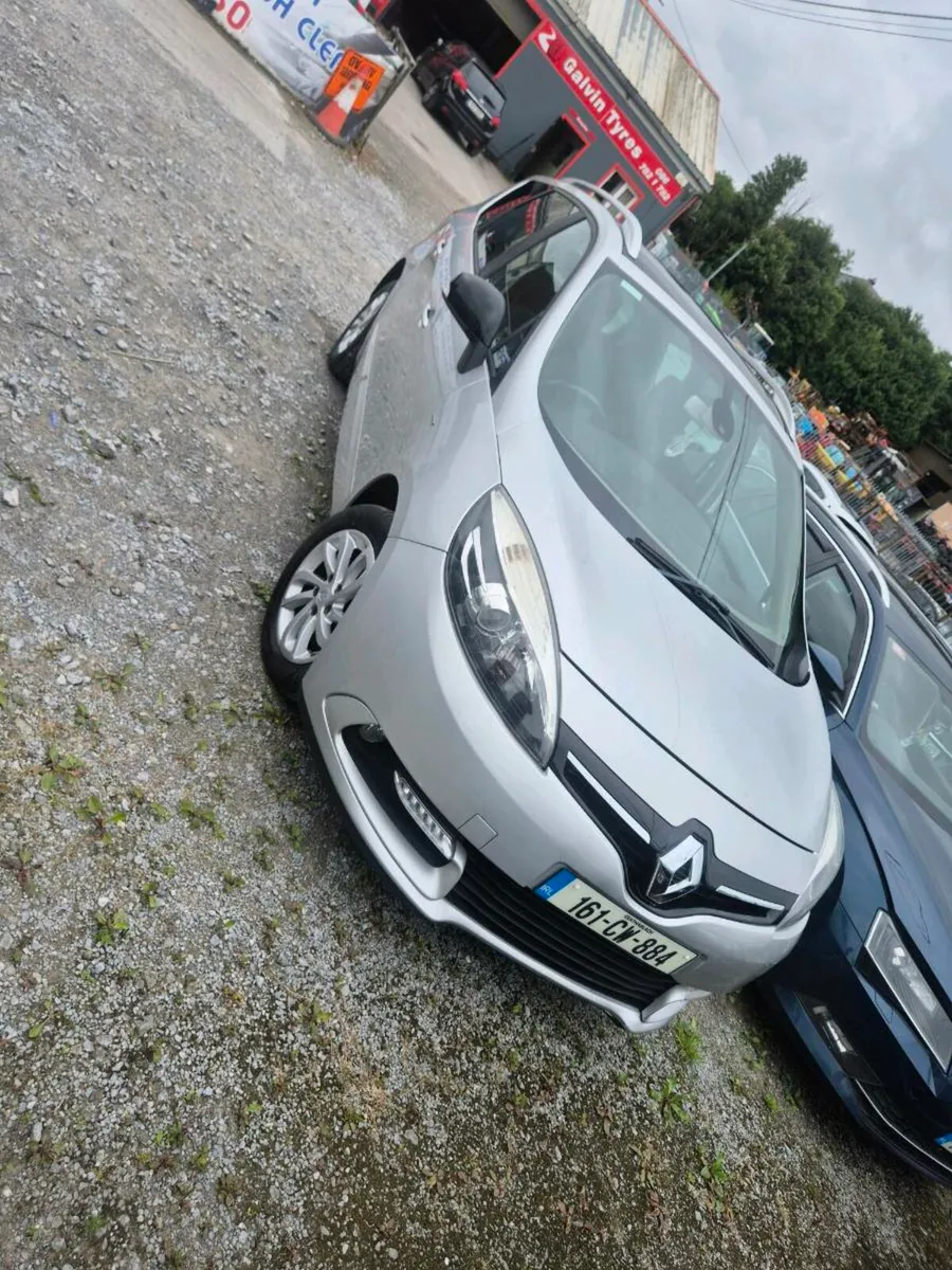 2016 renault 7 seater - Image 1