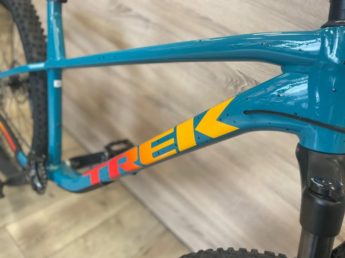 Trek Roscoe 7 - Image 2