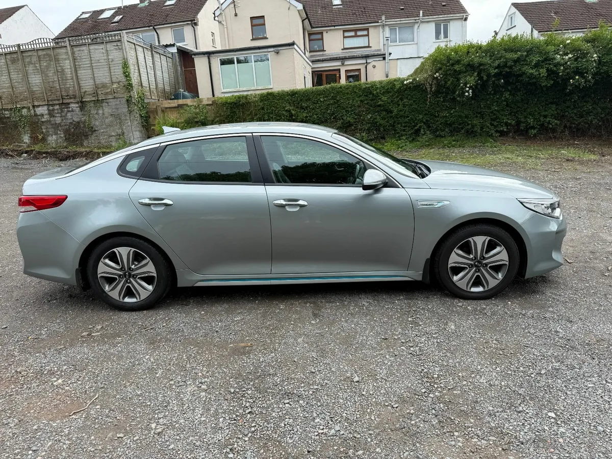 2017 Kia Optima 2.0h GDi 9.8kWh Plug In Hybrid - Image 4