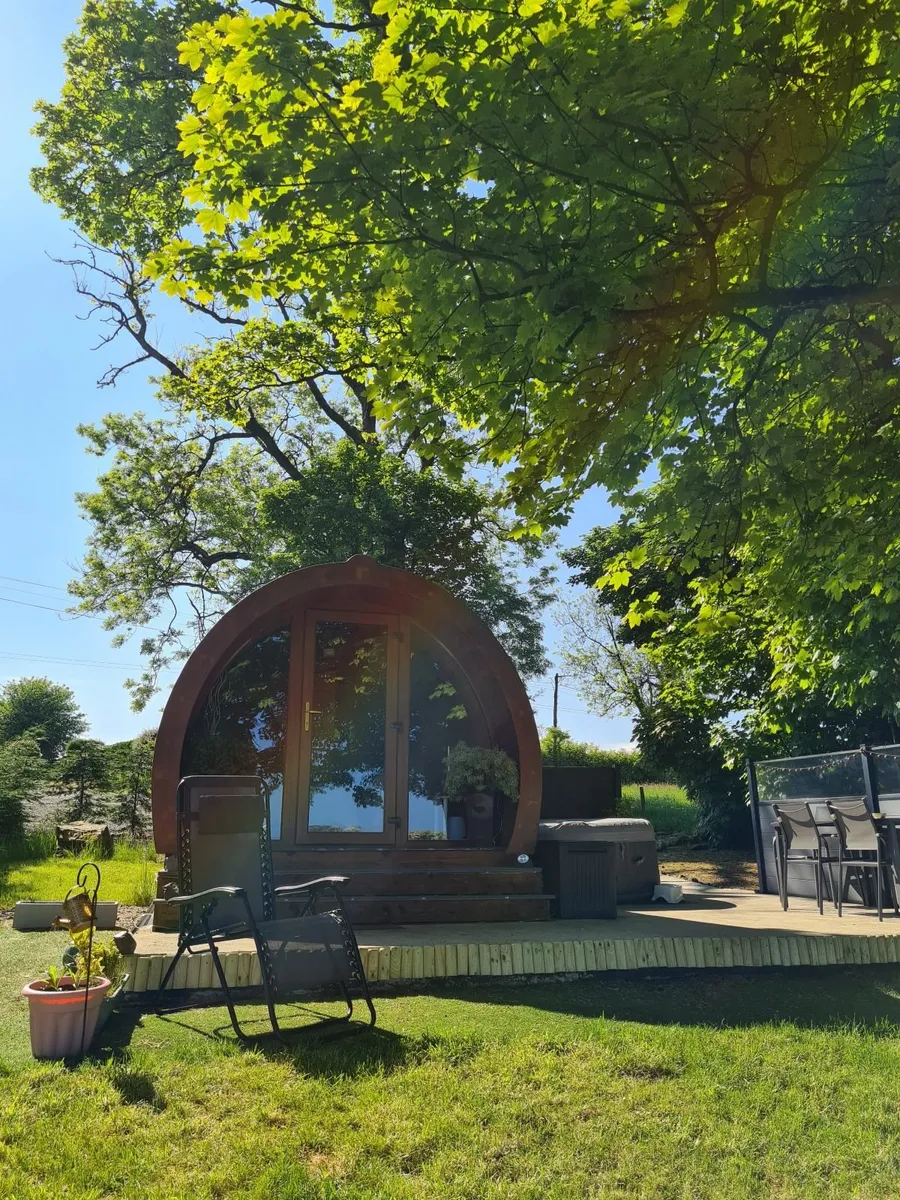 Glamping pod - shepards hut - Image 1