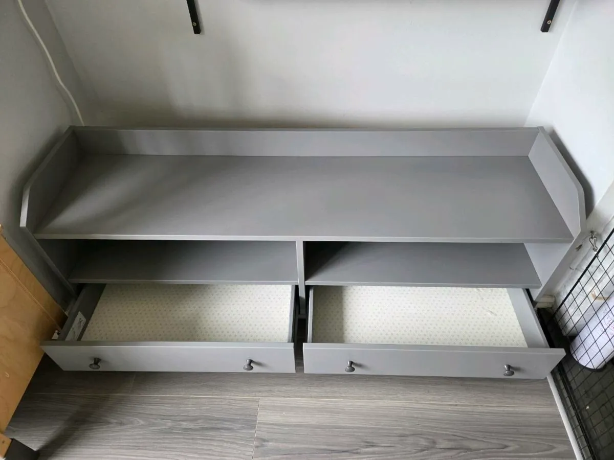 TV Stand - Image 2