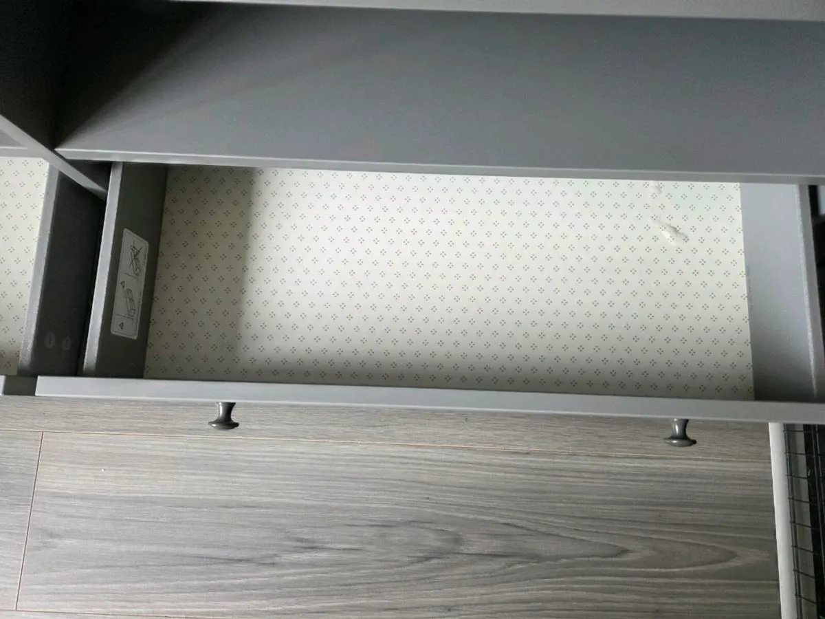 TV Stand - Image 4