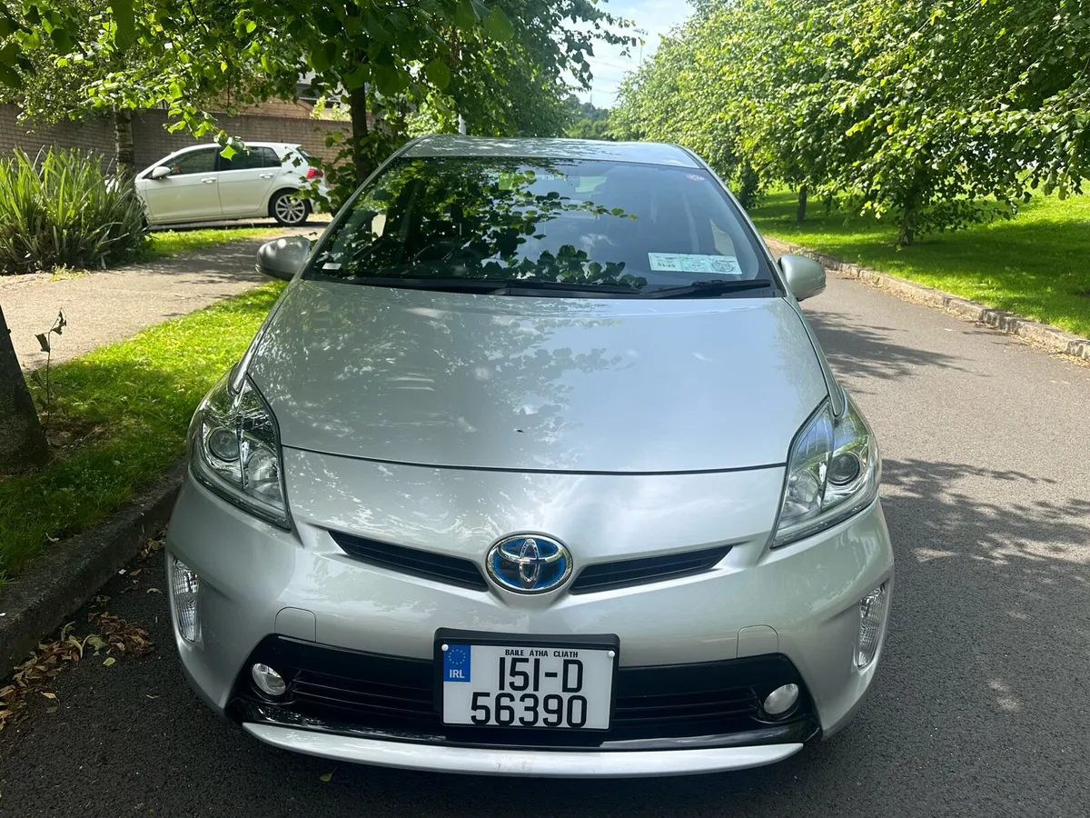 151 Toyota Prius / Hybrid Automatic - Image 4