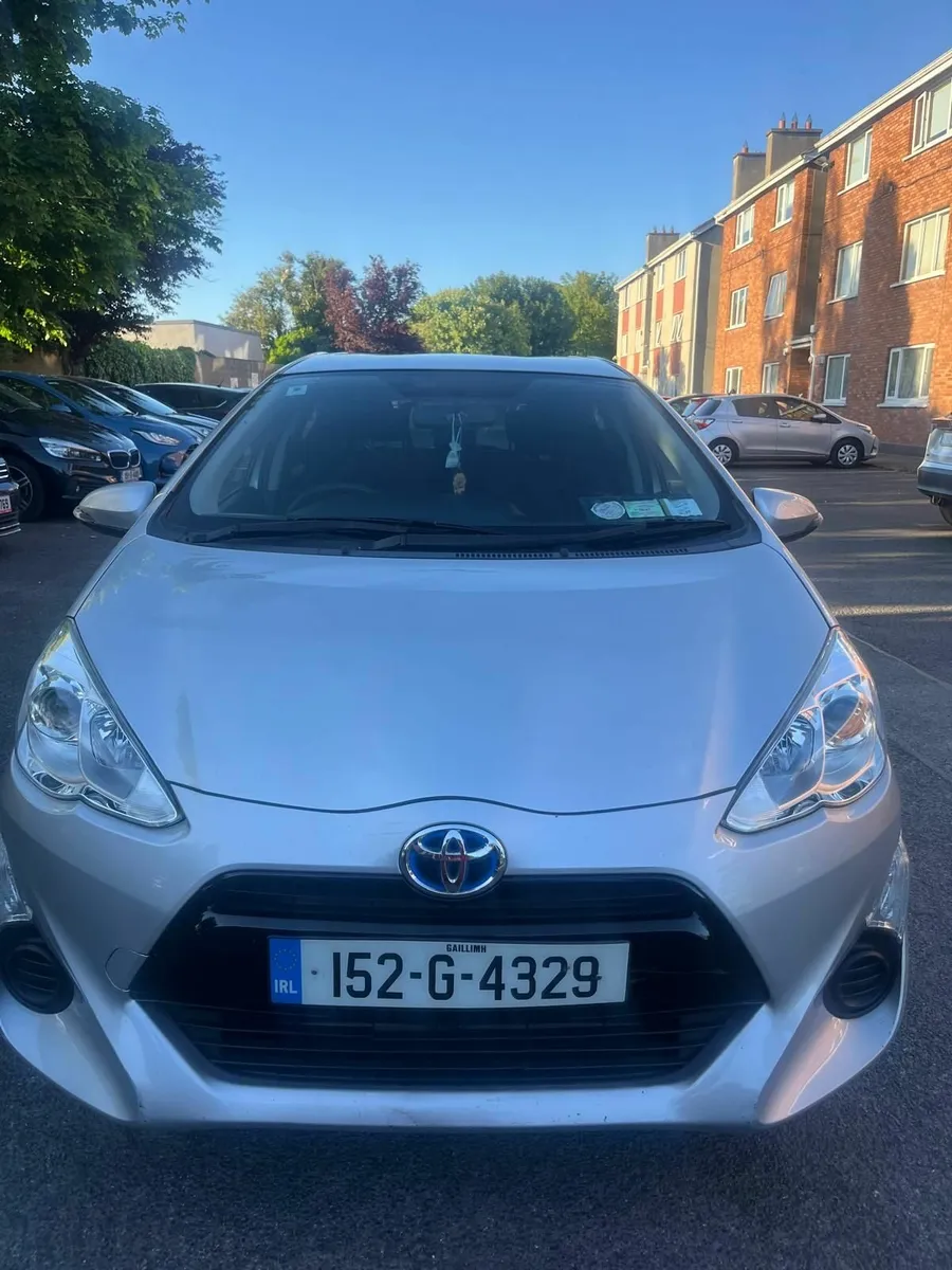 Toyota Aqua 2015 - Image 1