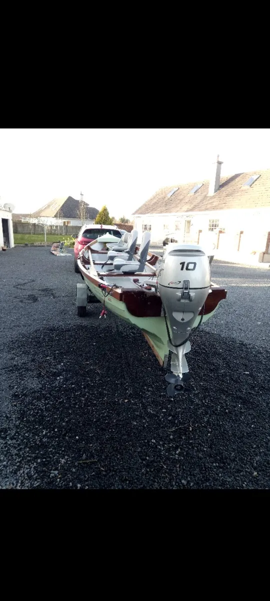 19' Lake Boat - Image 1