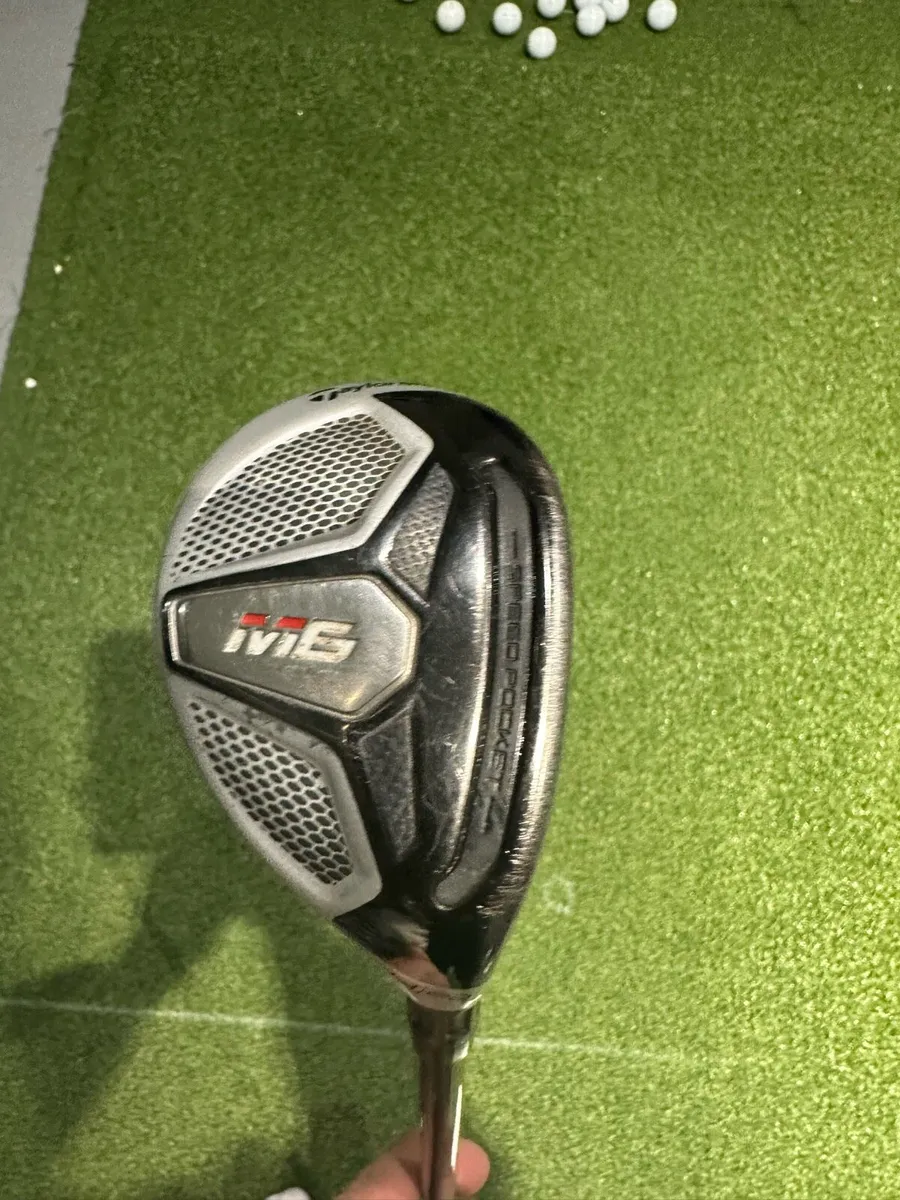 Taylormade M6 4 hybrid (22°) Right hand regular - Image 2