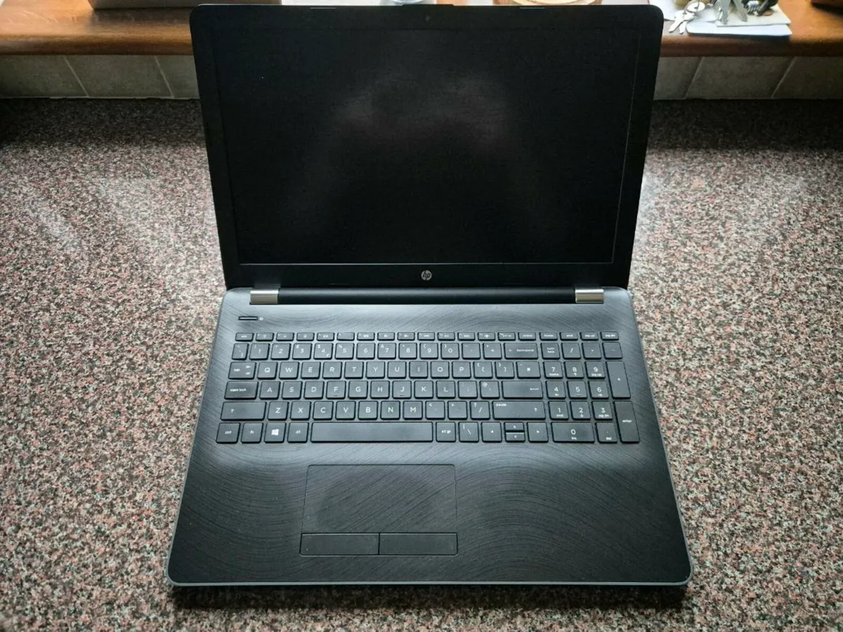 Hp 15 laptop - Image 4