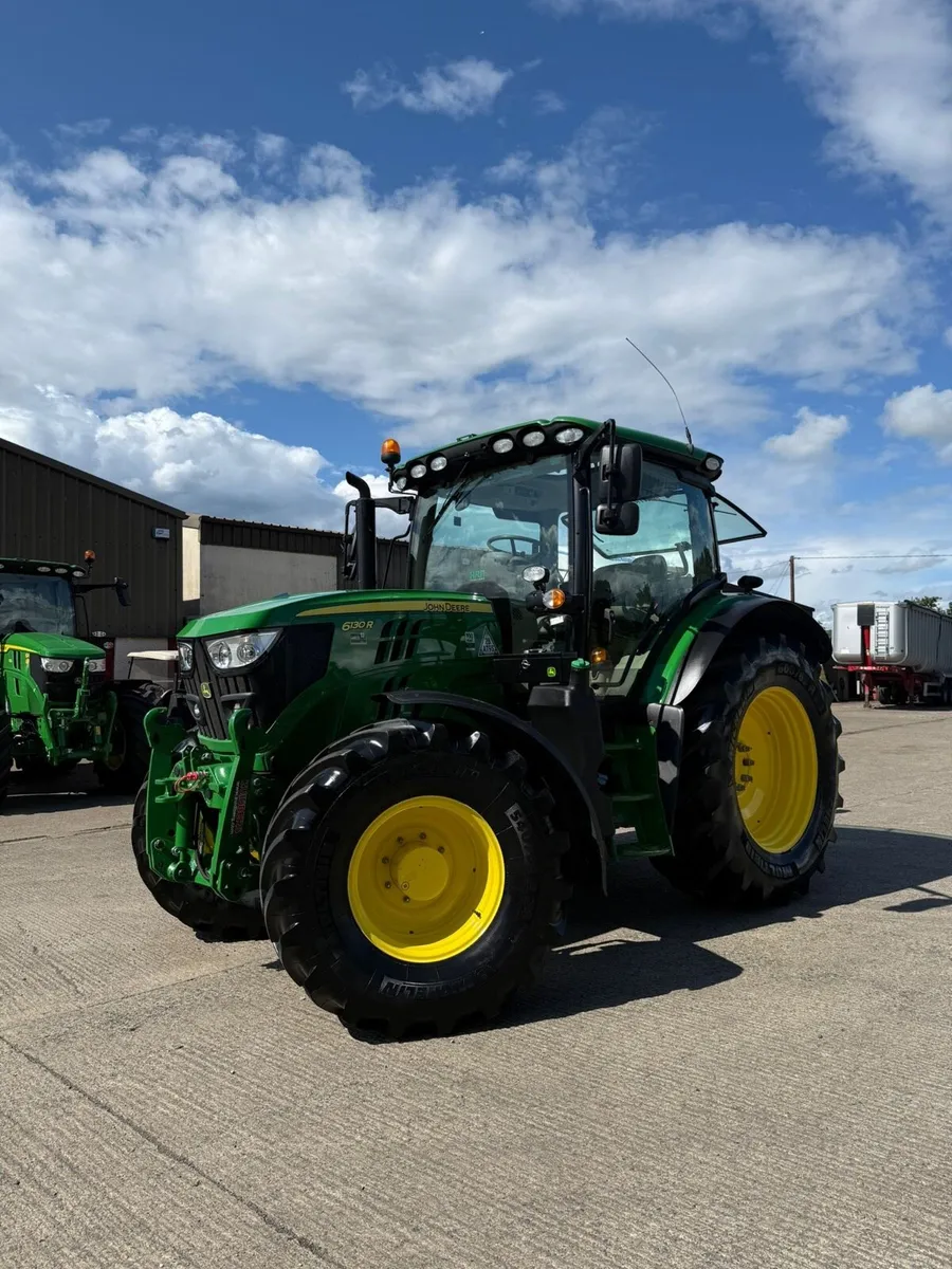 John Deere 6130R - Image 2