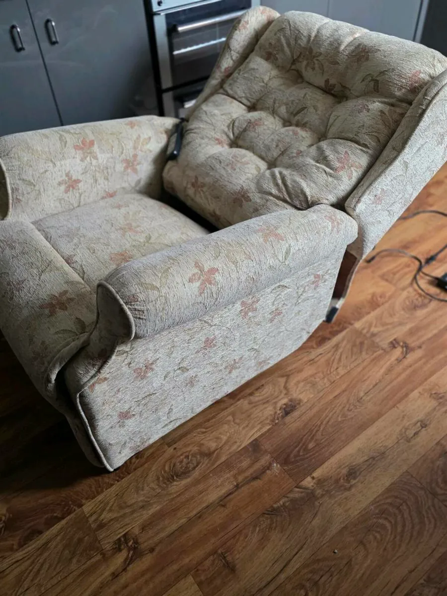 Reclining  armchair - Image 2