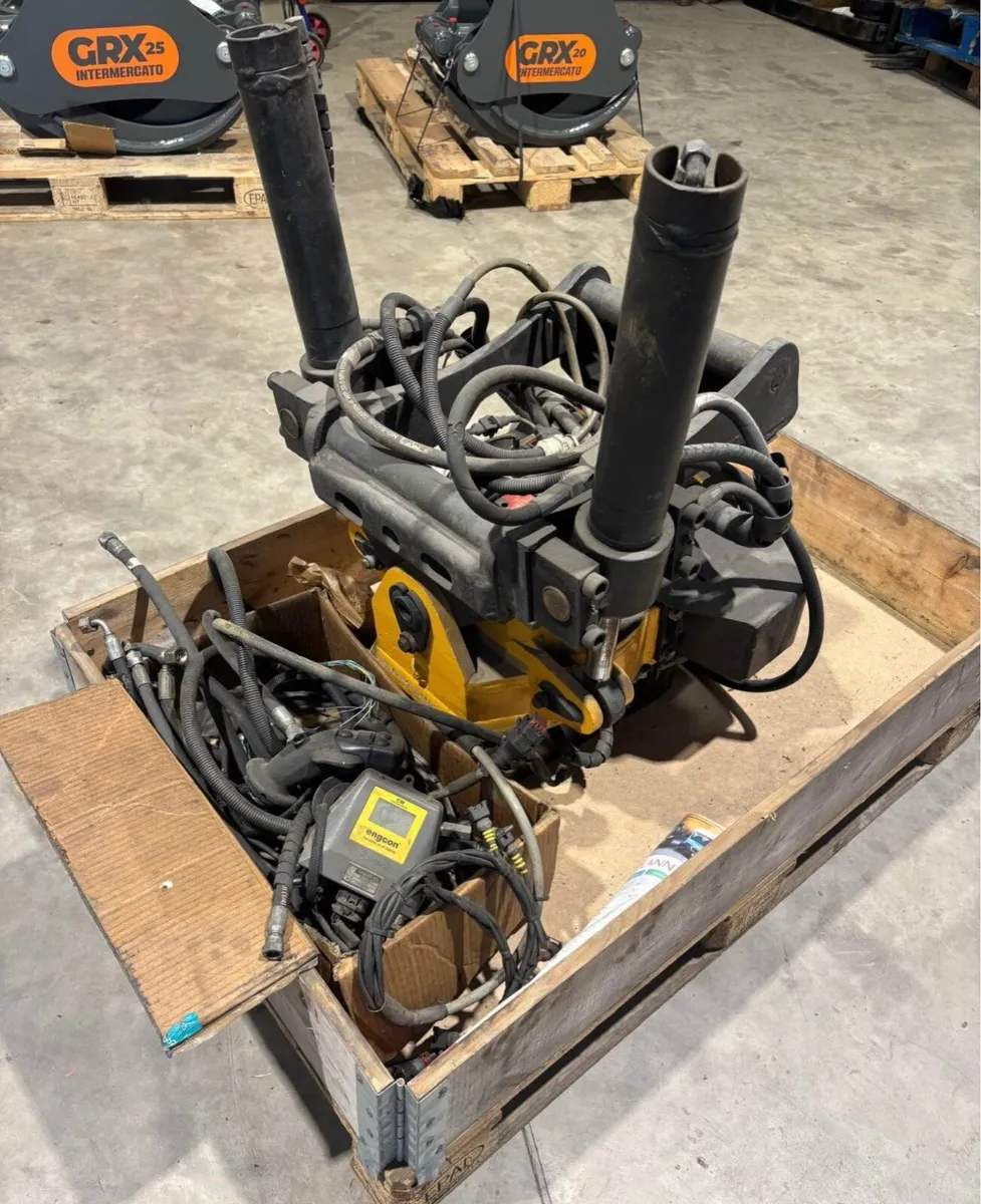 Engcon ec10 s50 8-12ton - Image 1