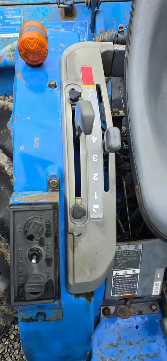 Iseki Sial 5 Mini Tractor with Diesel - Image 3