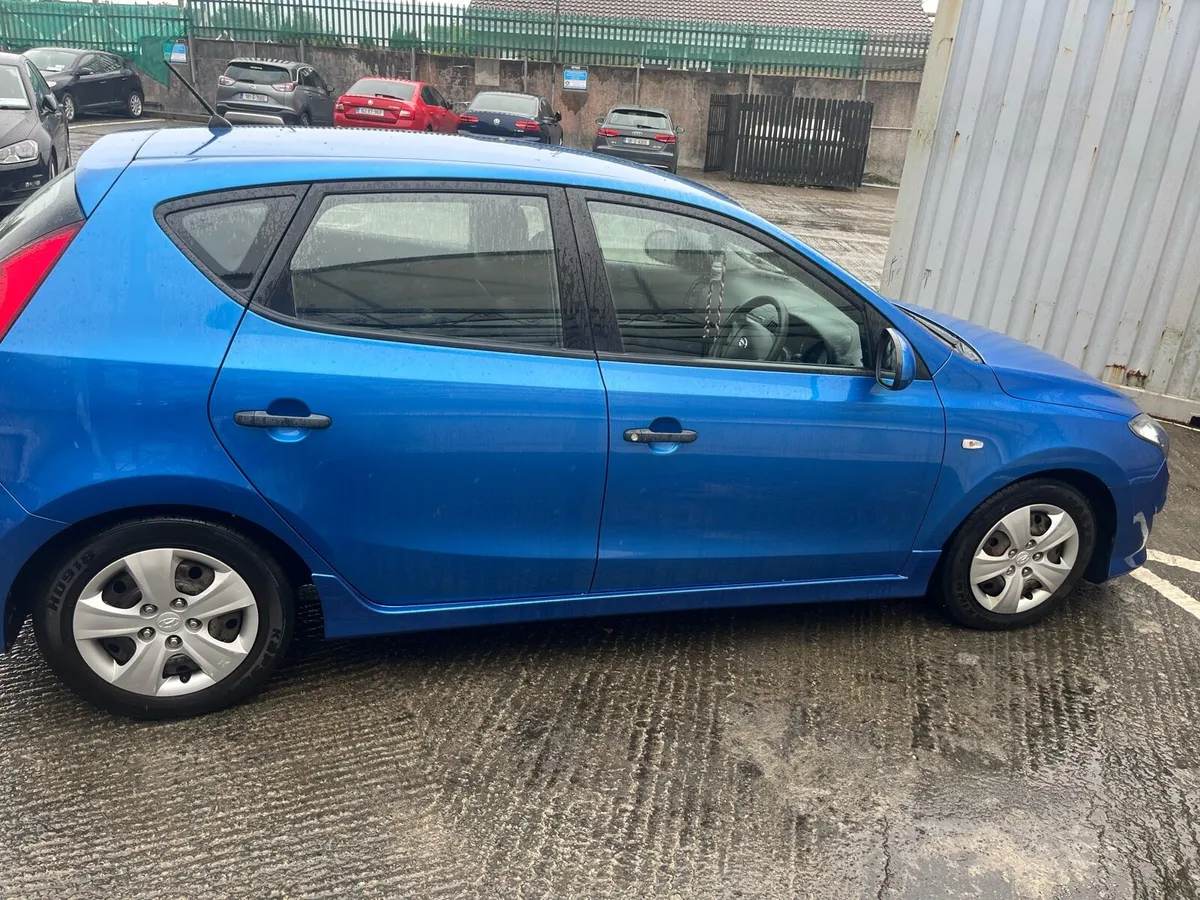 Hyundai I30 2011 - Image 3