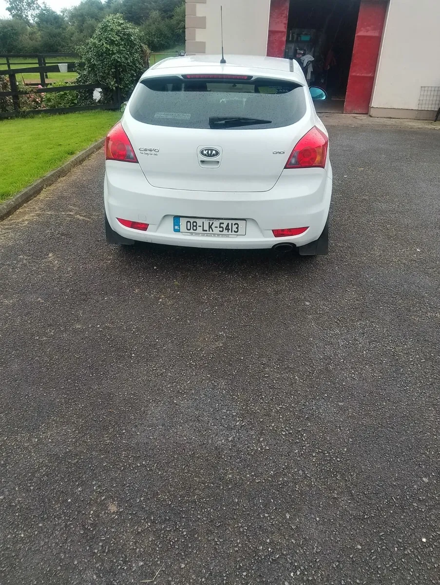 Kia Ceed Pro - Image 4