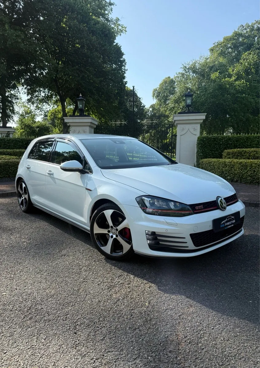 GOLF GTI - Image 1