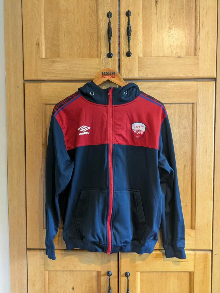 Treaty United Umbro Zip Top - Image 1