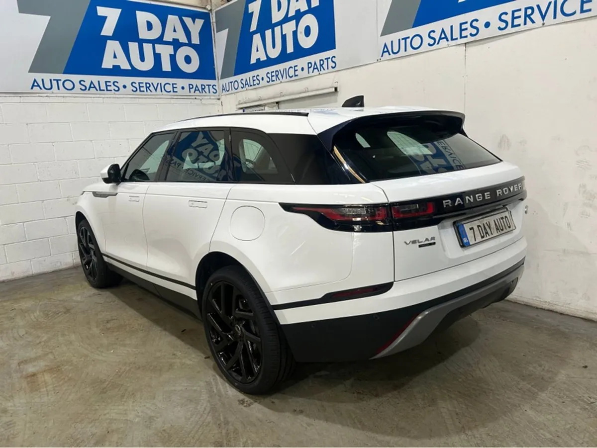 Land Rover Range Rover Velar VEL 2.0 I4 Phev - Image 4