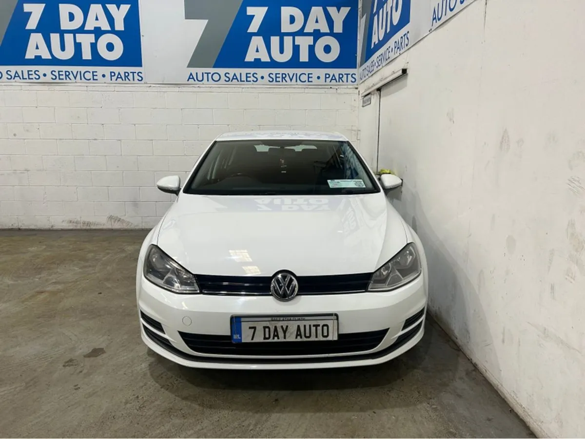 Volkswagen Golf 1.6 TDI Manual 5speed 5DR 110HP 5 - Image 2