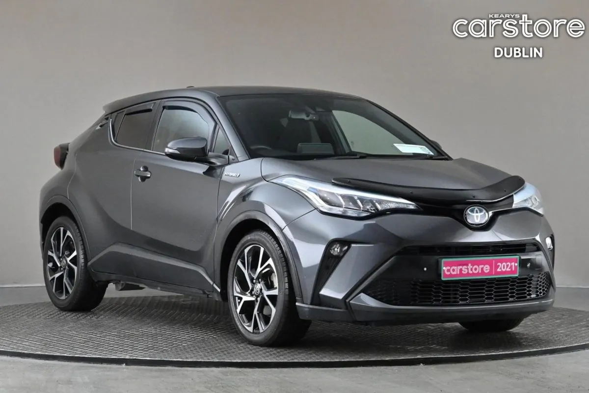 Toyota C-HR 1.8 Hybrid Sport  2tone Roof reverse - Image 1