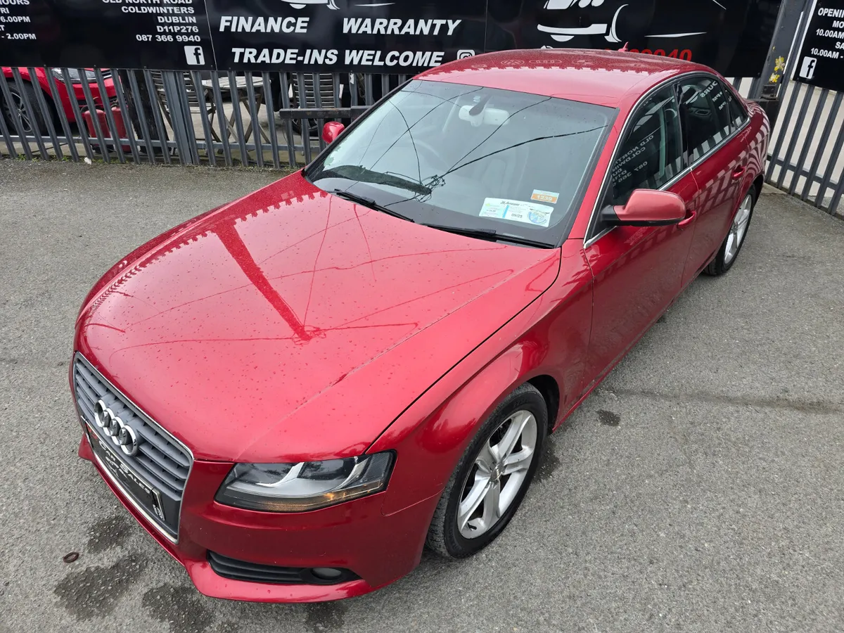 2011 Audi A4 2.0tdi Manual, VERY CLEAN - Image 3