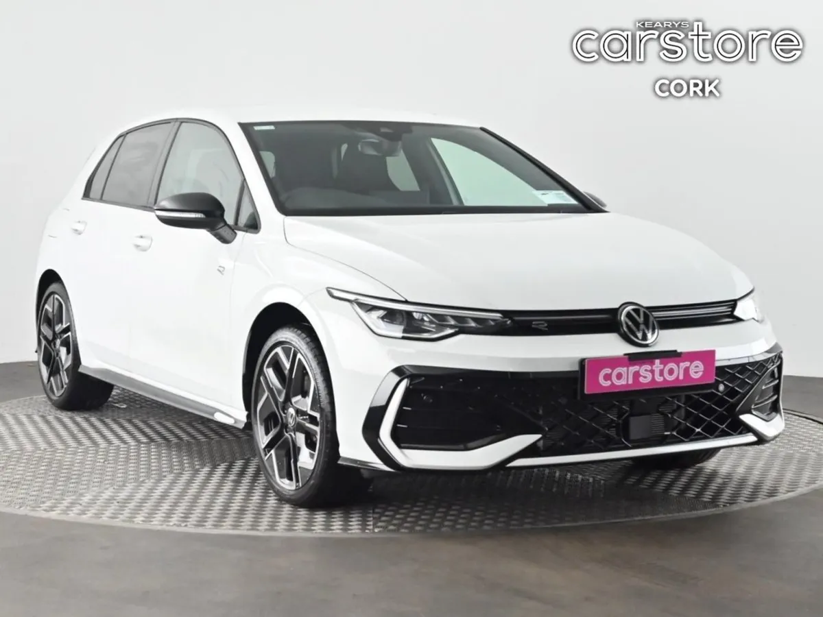 Volkswagen Golf Golf R-line 1.5 TSI Mhev 116HP - Image 1