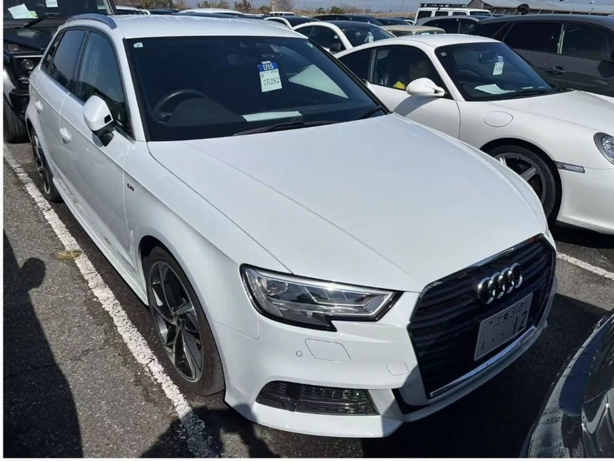 Audi A3 1.4 Tfsi  S-line Auto // Low Mileage
