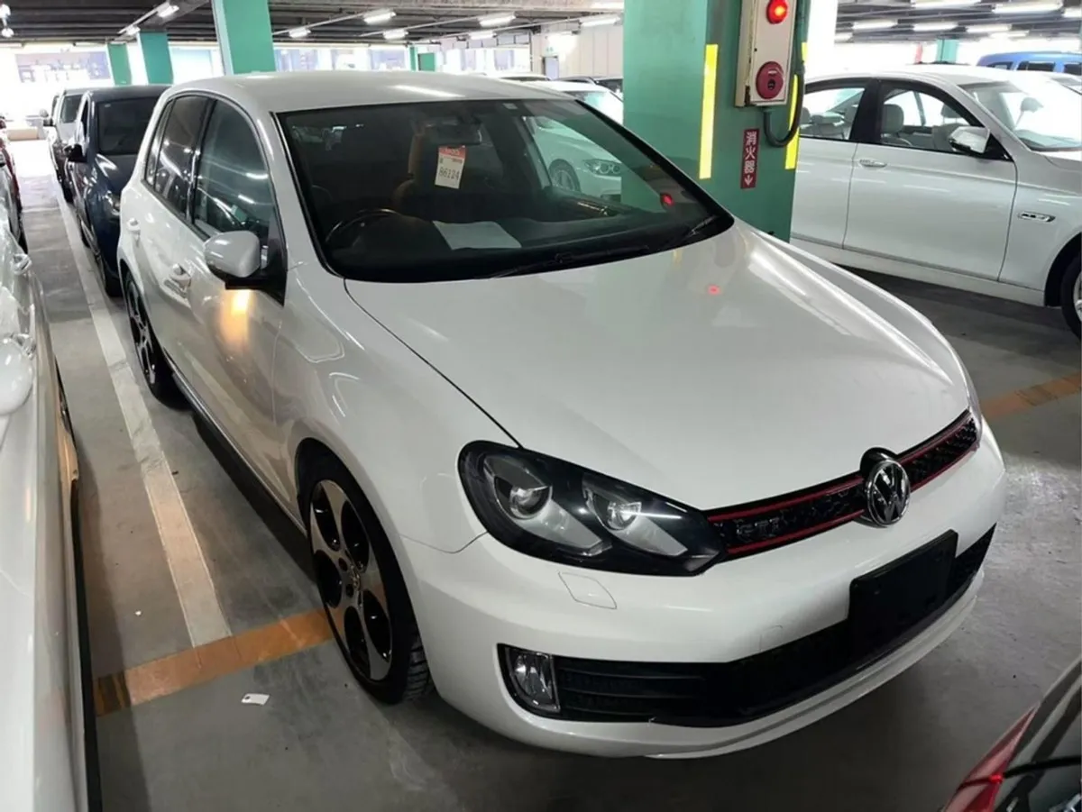 Volkswagen Golf GTI 2.0l Low Mileage // Pristine