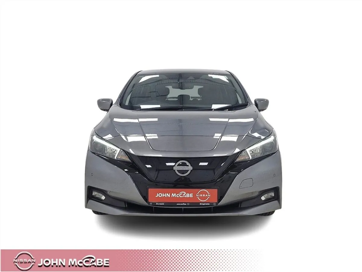 Nissan Leaf SV Premium 40kw Auto  retail Price  1 - Image 4