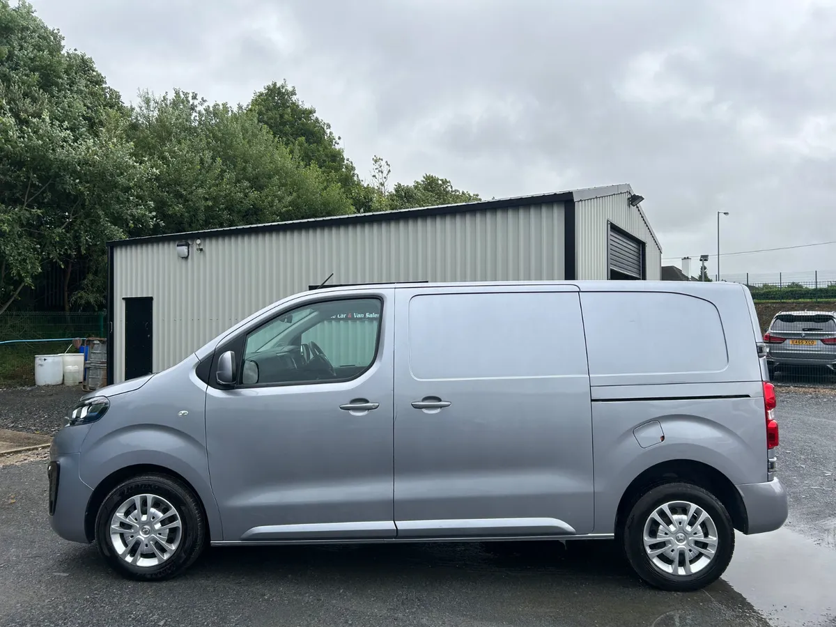 2021 VAUXHALL VIVARO 2.0D SPORTIVE - Image 4
