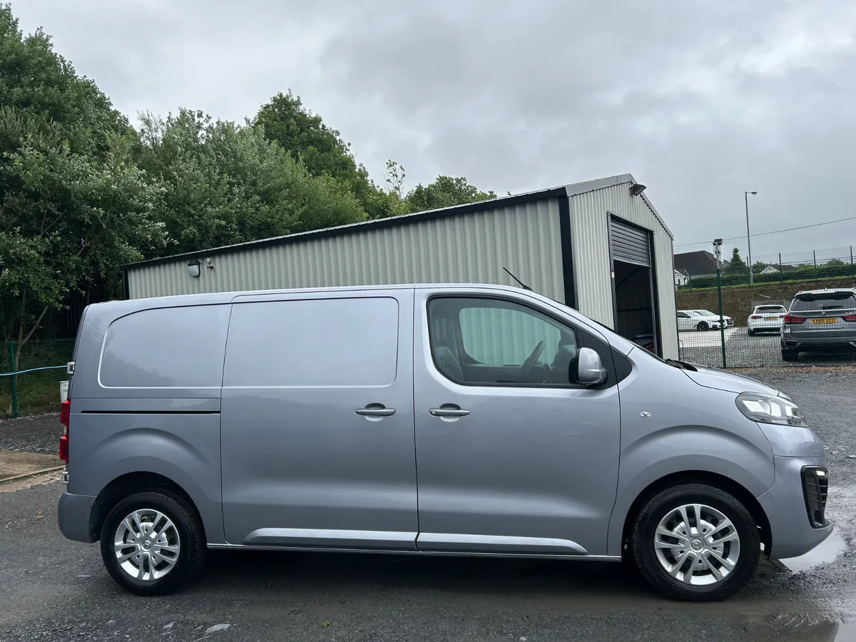 2021 VAUXHALL VIVARO 2.0D SPORTIVE - Image 3