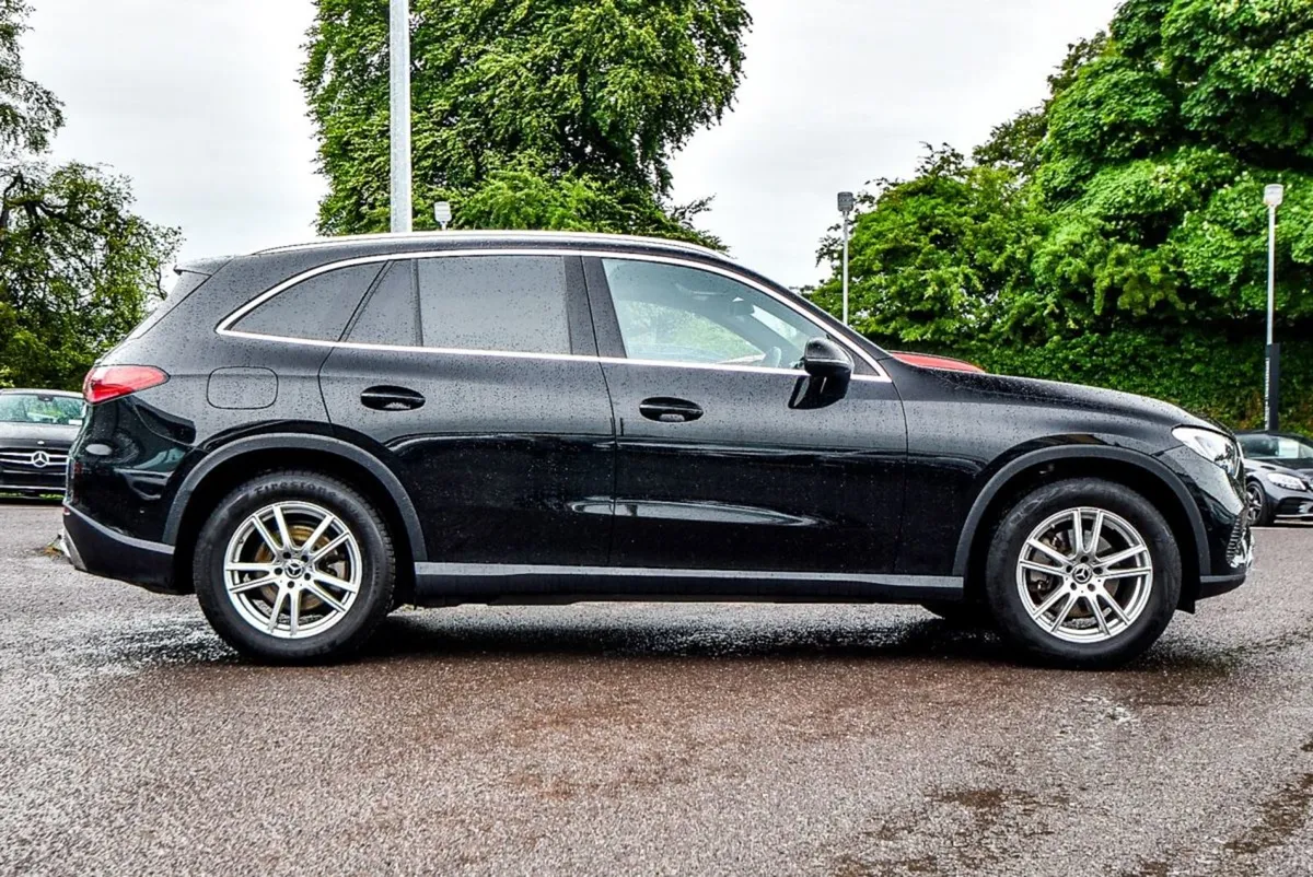 Mercedes-Benz GLC-Class 220d 4matic New Model - Image 3